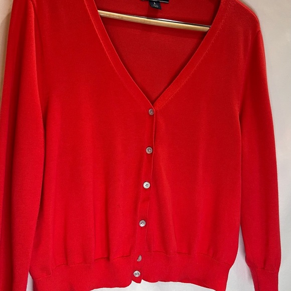 Cardigan - Picture 7 of 9